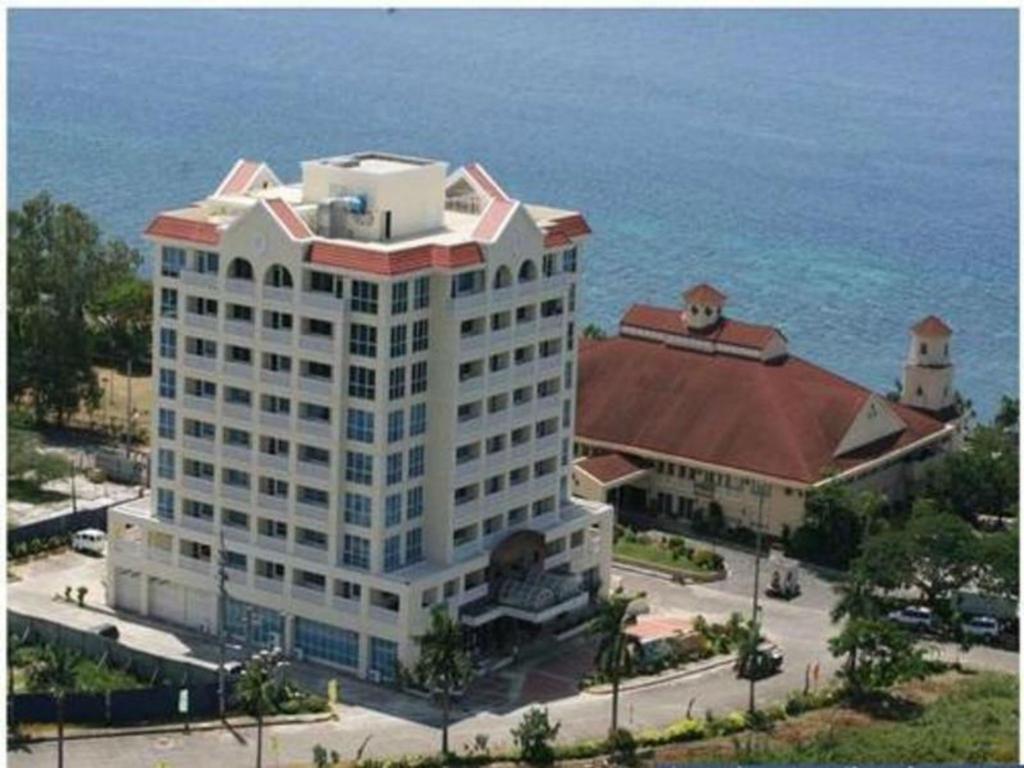 La Mirada Residence , Large 1 Bedroom Condo, Beaches , 3 Pools, Ocean Views, Fast Wifi, Netflix, Breakfast Included Lapu-Lapu City Kamer foto