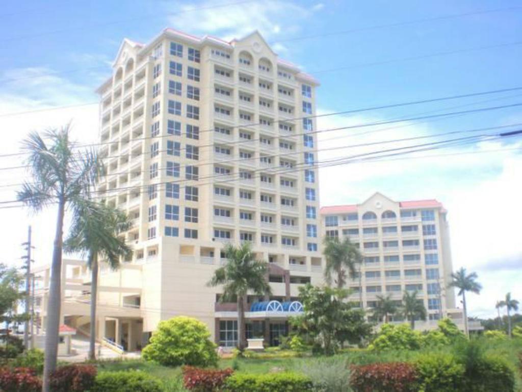La Mirada Residence , Large 1 Bedroom Condo, Beaches , 3 Pools, Ocean Views, Fast Wifi, Netflix, Breakfast Included Lapu-Lapu City Kamer foto